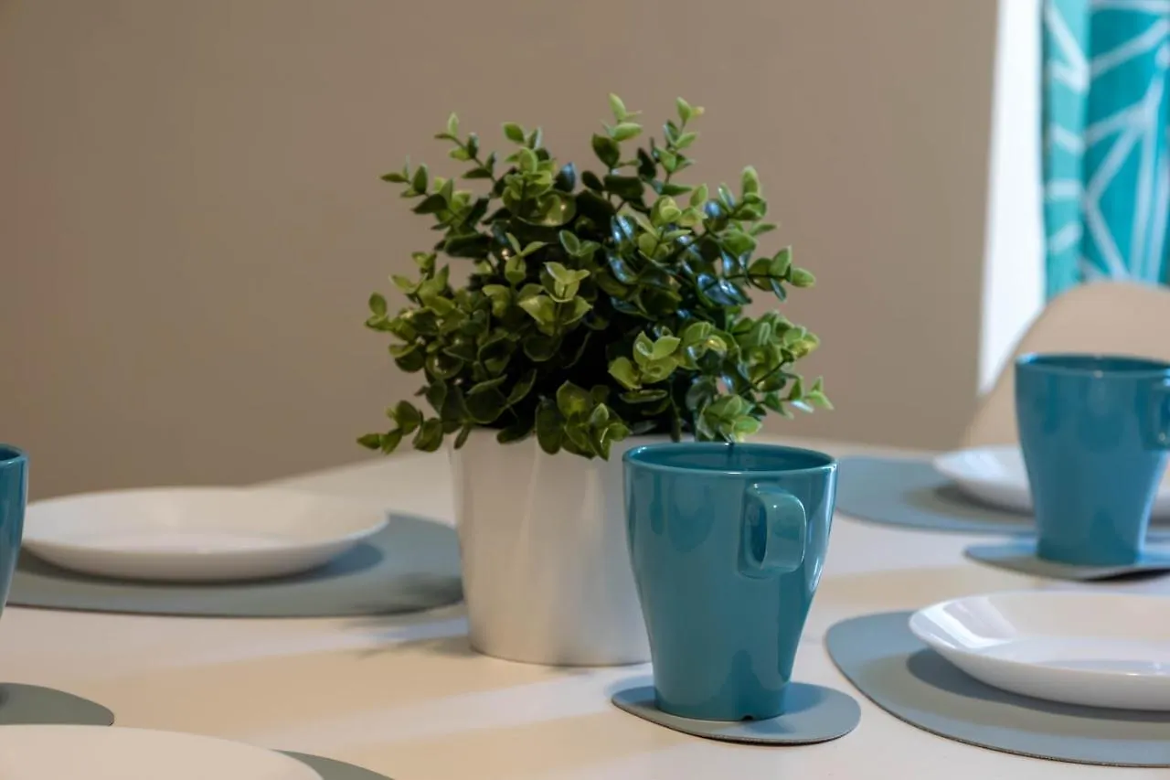 Carpione Apartment 데센자노델가르다 0*,  이탈리아