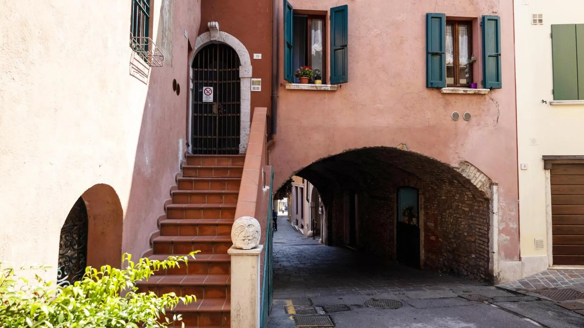 Carpione Apartment Desenzano del Garda